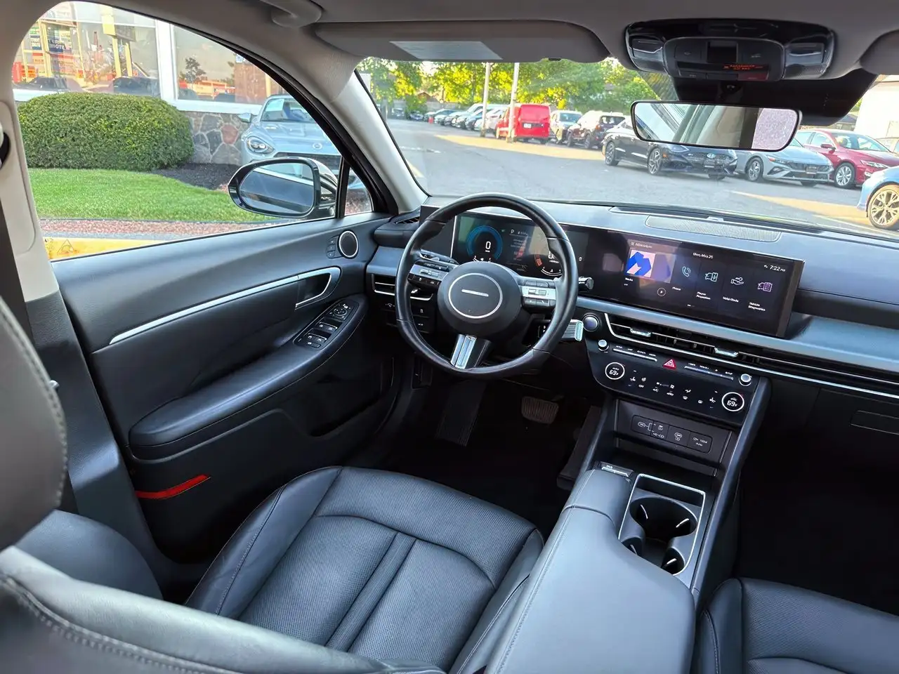 Hyundai SONATA снимка Hyundai SONATA