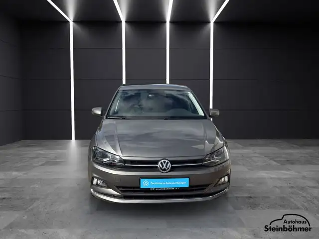 Volkswagen Polo view 11