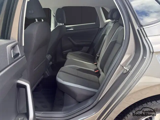 Volkswagen Polo view 15