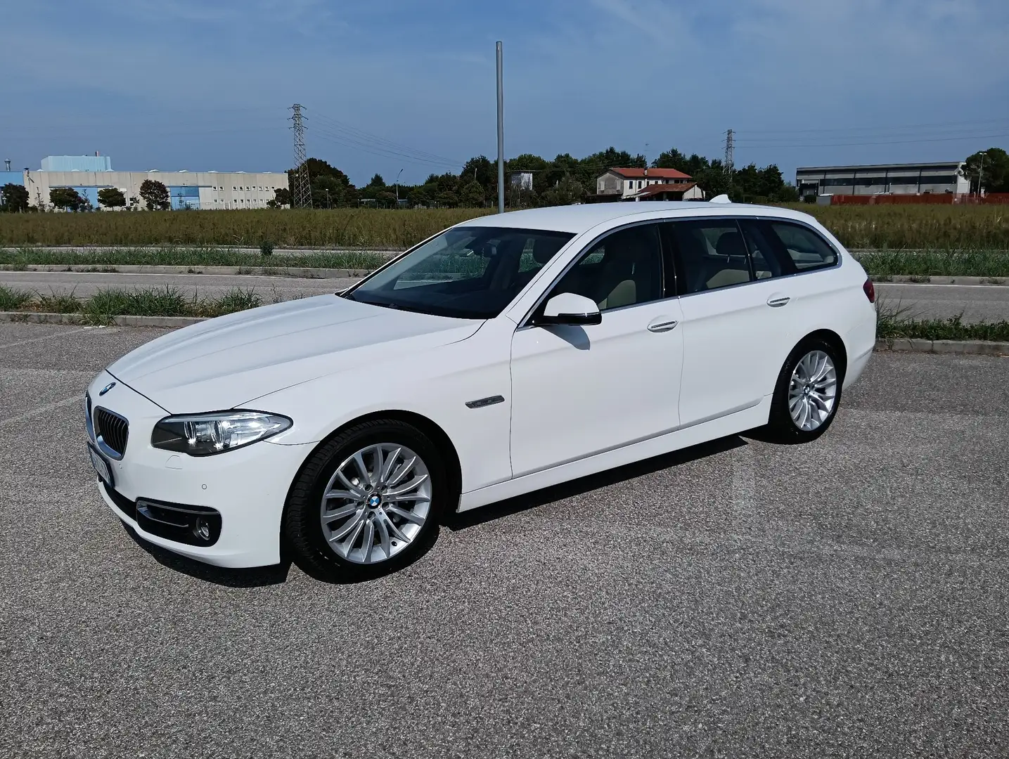BMW 525 525d Touring xdrive Luxury auto E6 - 2