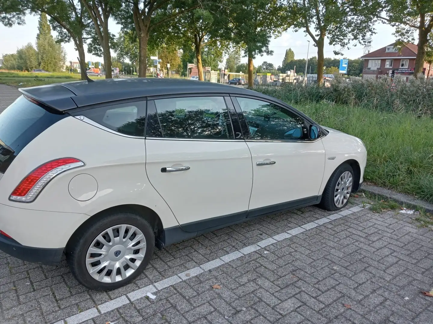 Lancia Delta 1.6 Multijet 16v DFN6 Oro - 2