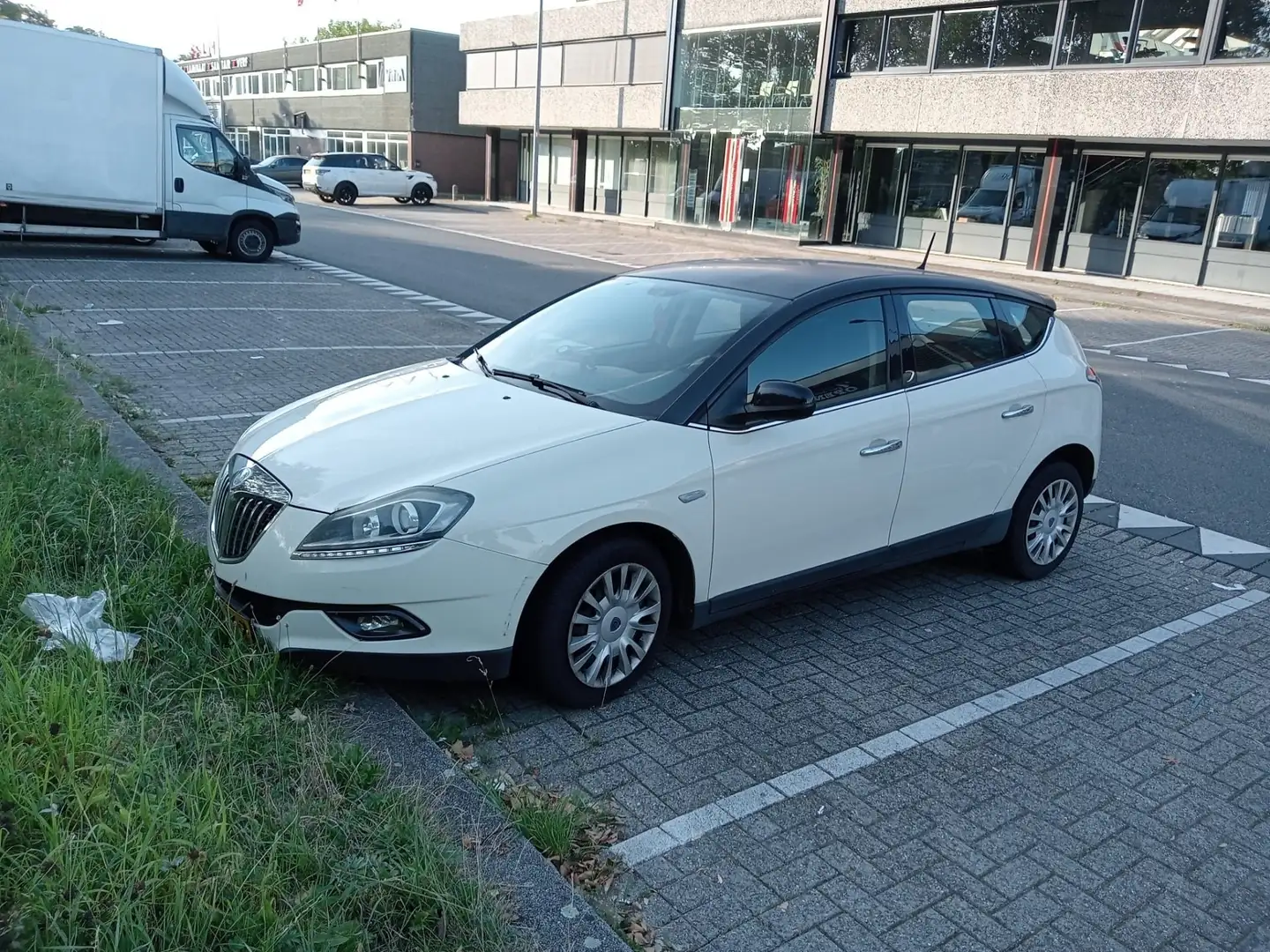 Lancia Delta 1.6 Multijet 16v DFN6 Oro - 1