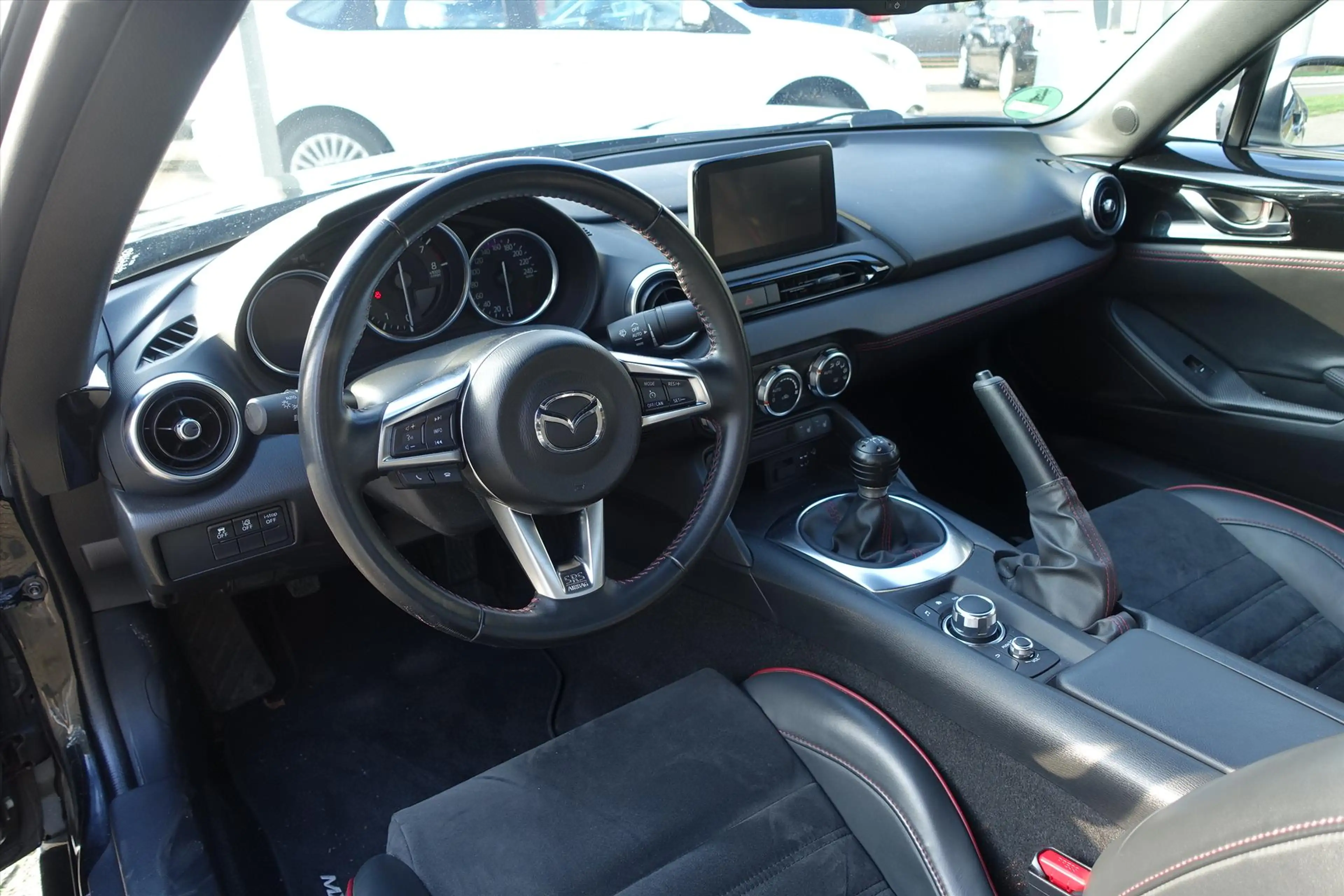 Mazda MX-5 2.0 Skyactiv-G 184pk i-ELOOP TS+ | ESPARCO VELGEN — photo 9