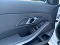 BMW 318 d Touring*AUT.*AHK*KEYLESS*CARPLAY*KAMERA*DAB*WIDE Weiß - thumbnail 10
