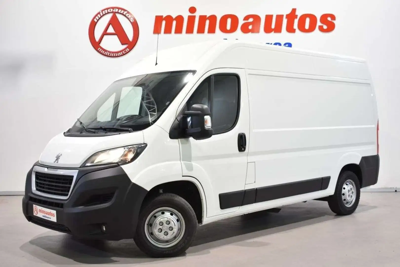 Peugeot Boxer Furgón 2.2BlueHDI 333 L2H2 S&S 140 Blanco - 2