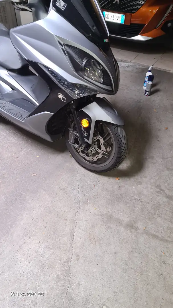 Kymco Xciting 400i Gris - 1