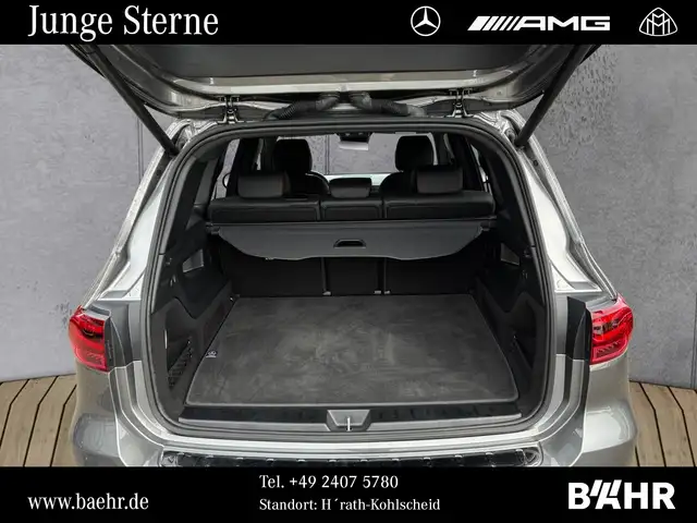 Mercedes-Benz 300 view 10
