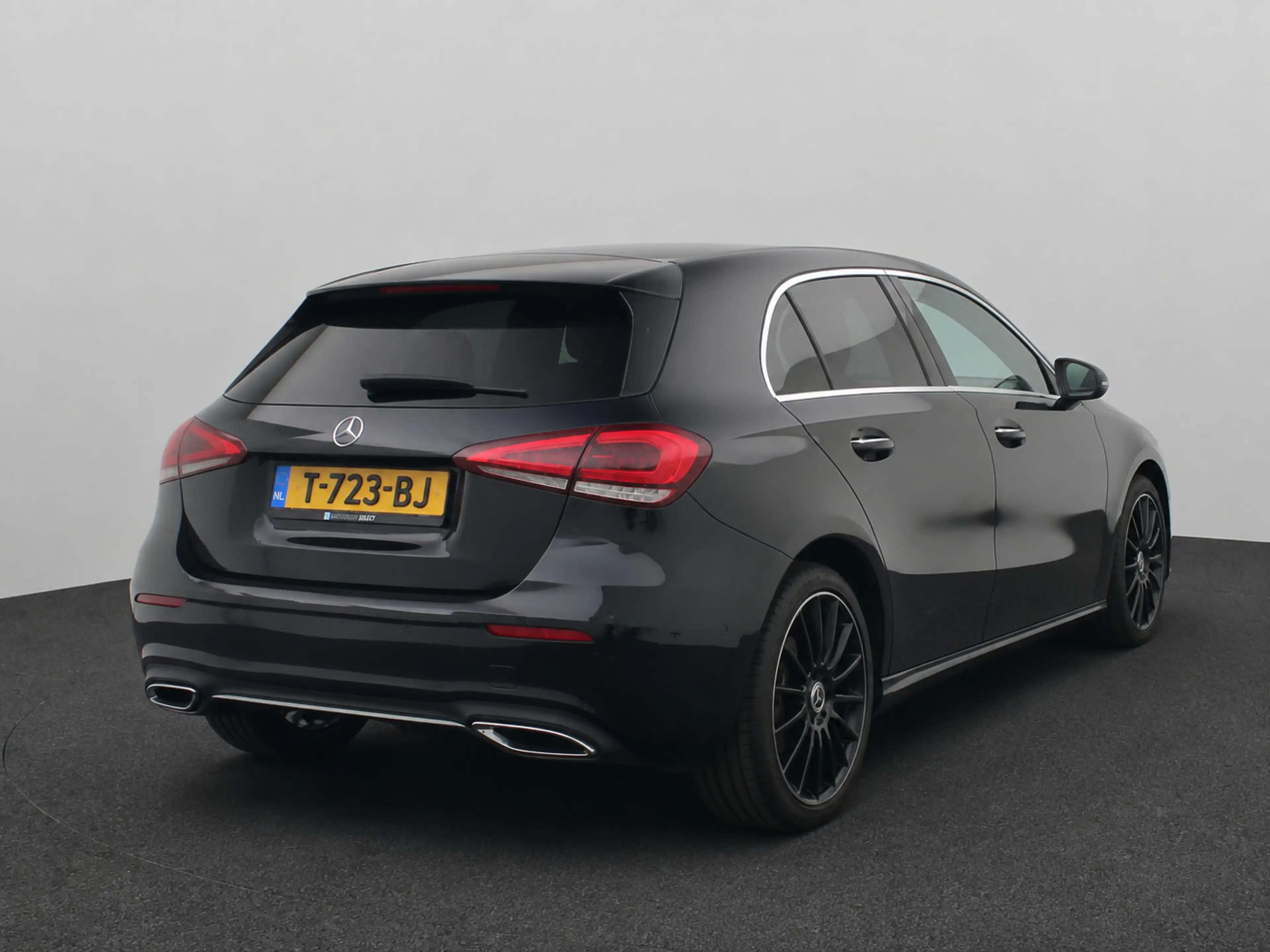 Mercedes-Benz A 200 | Widescreen | Carplay | Sfeerverlichting | AMG ve — photo 2