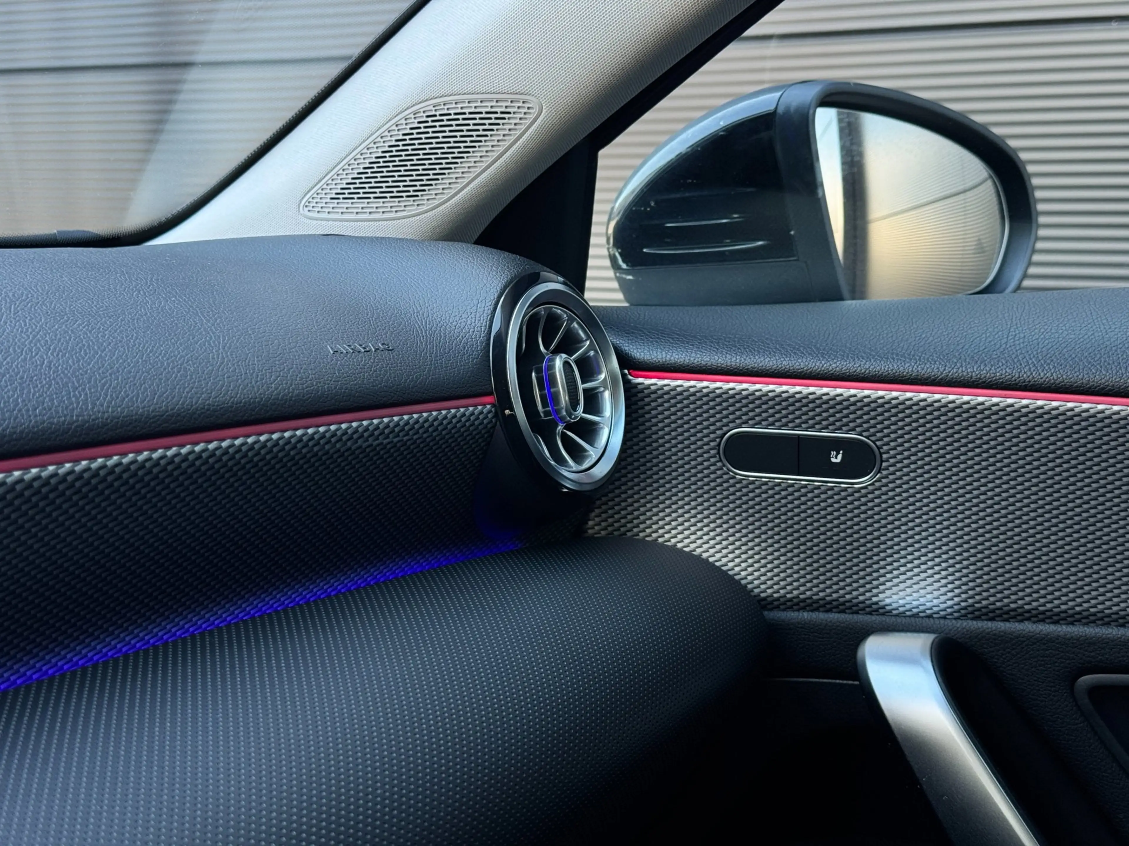 Mercedes-Benz A 200 | Widescreen | Carplay | Sfeerverlichting | AMG ve — photo 8
