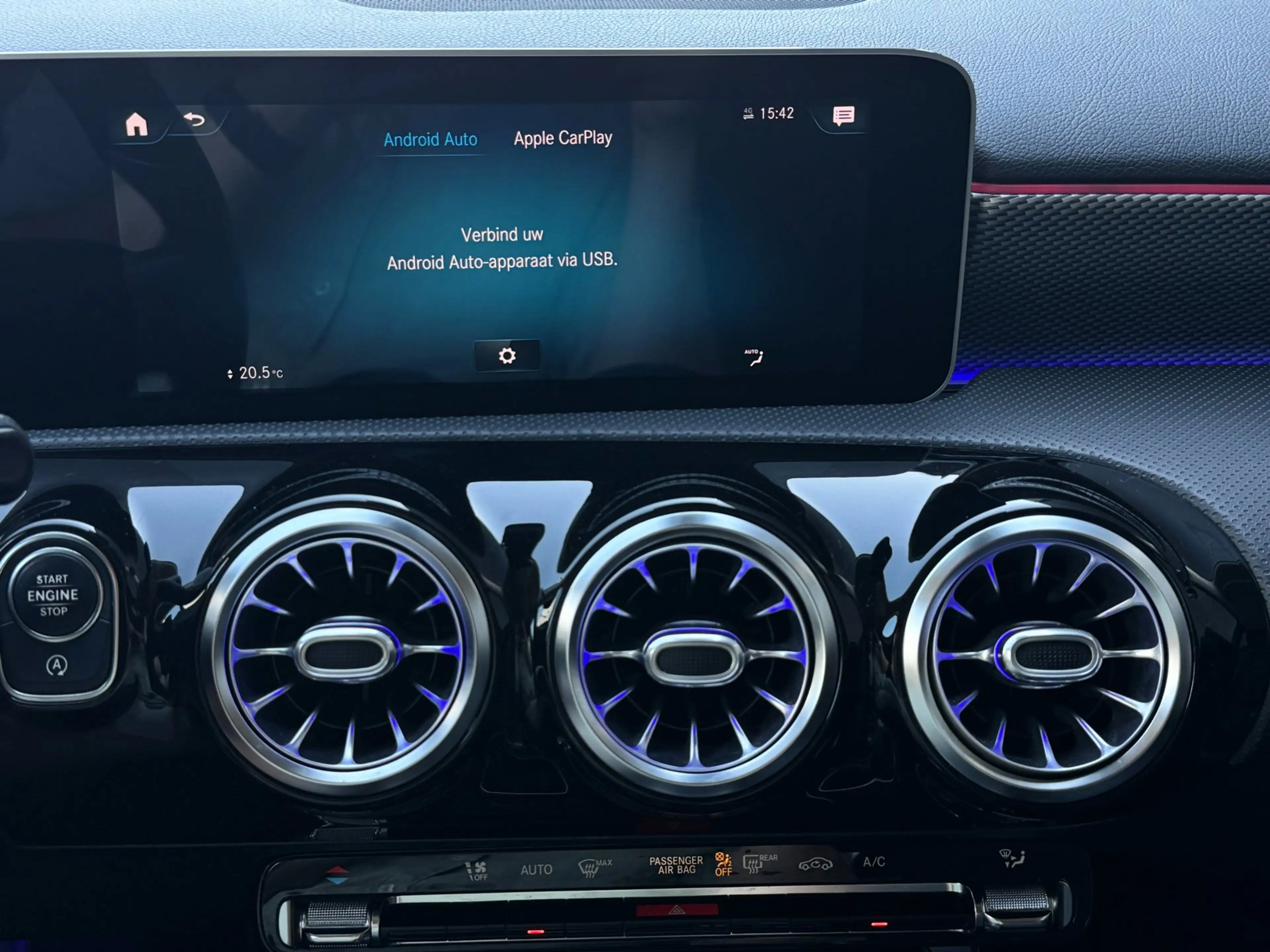 Mercedes-Benz A 200 | Widescreen | Carplay | Sfeerverlichting | AMG ve — photo 11