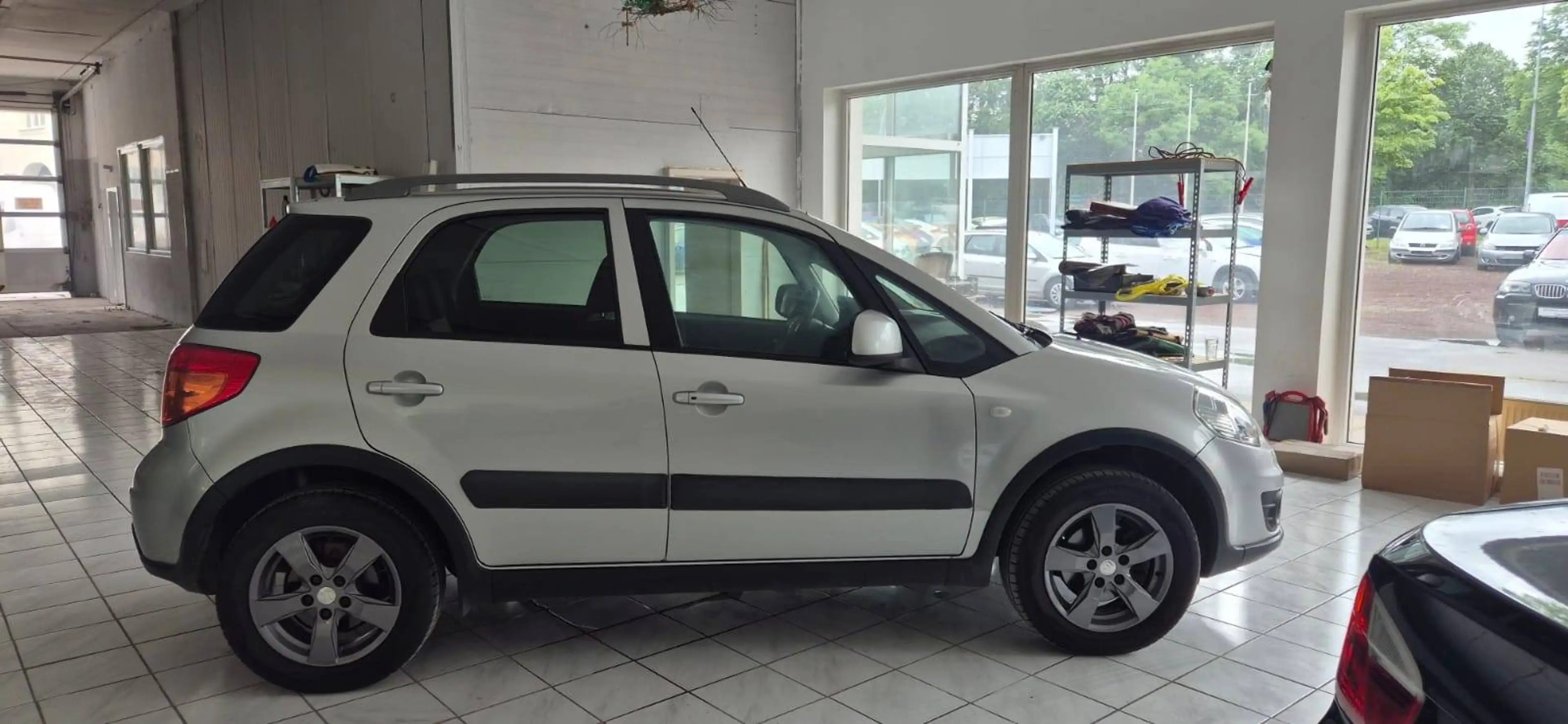 Suzuki SX4 Club — photo 3