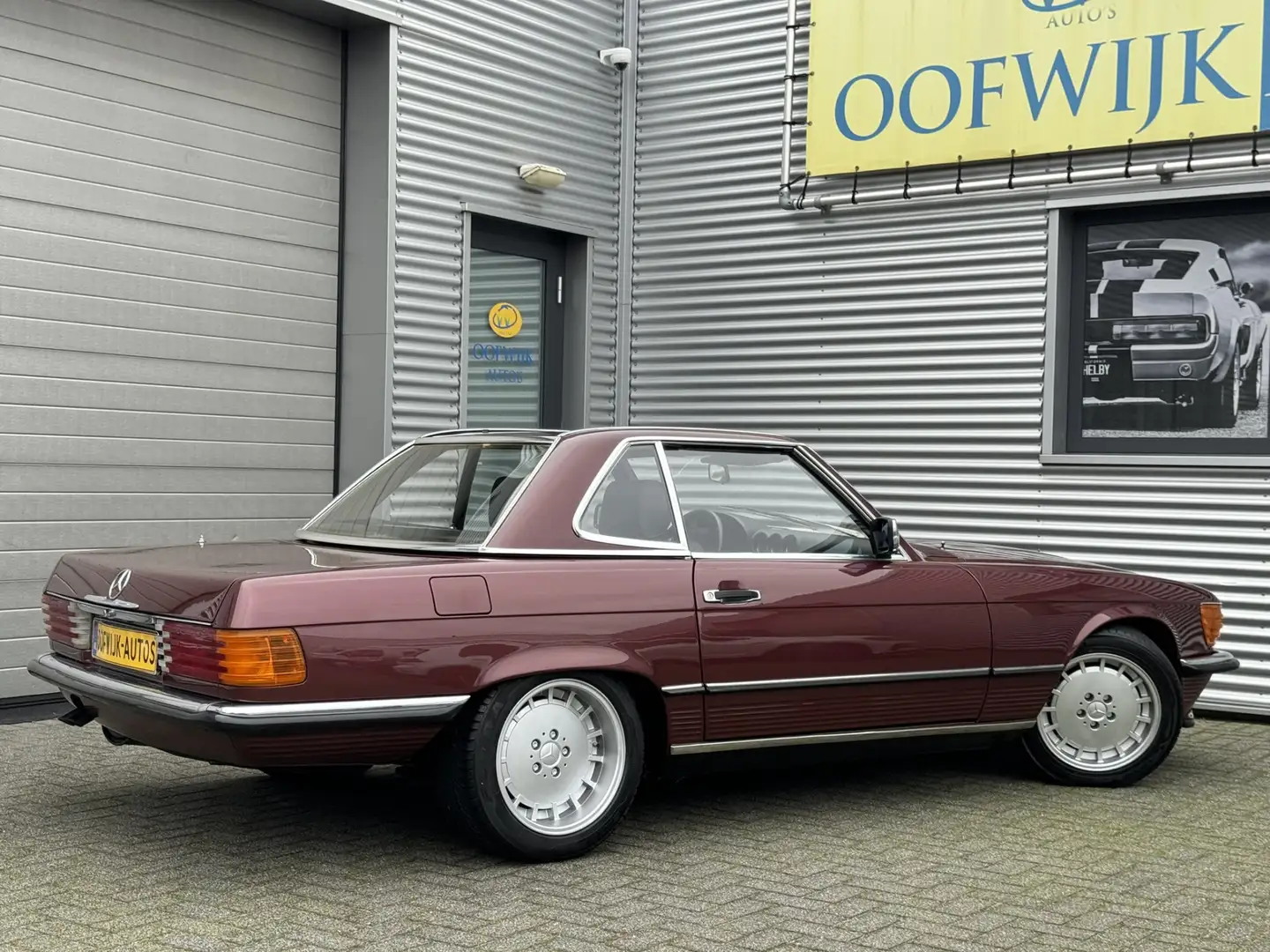 Mercedes-Benz SL 300 SL origineel Europees geleverd afkomstig van de 1s Rood - 2