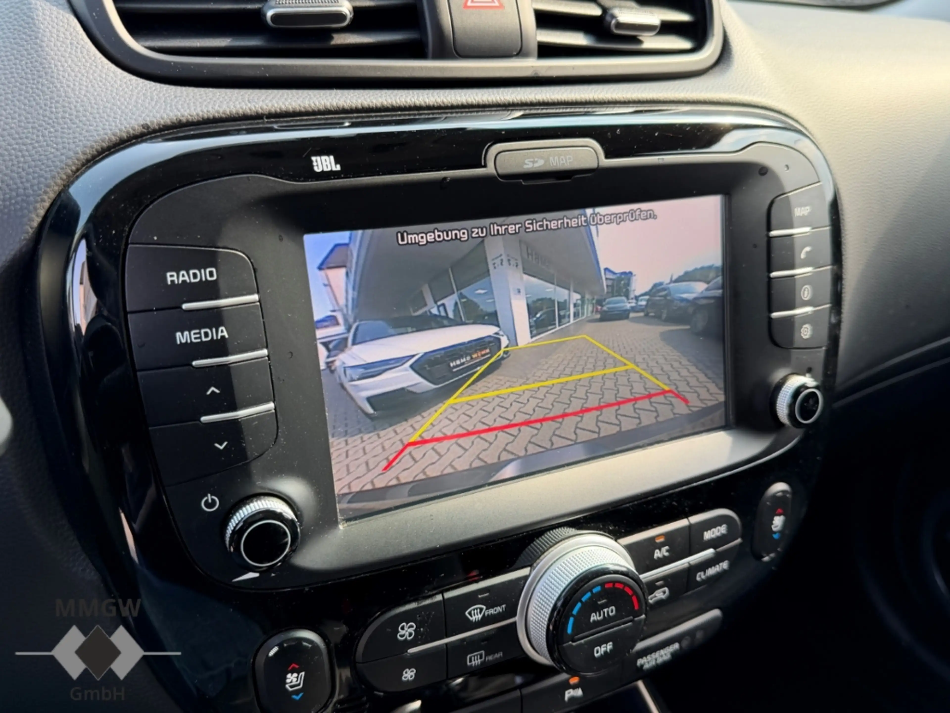 Kia Soul Spirit El. Panodach Navi Soundsystem JBL Klimasitz — photo 10
