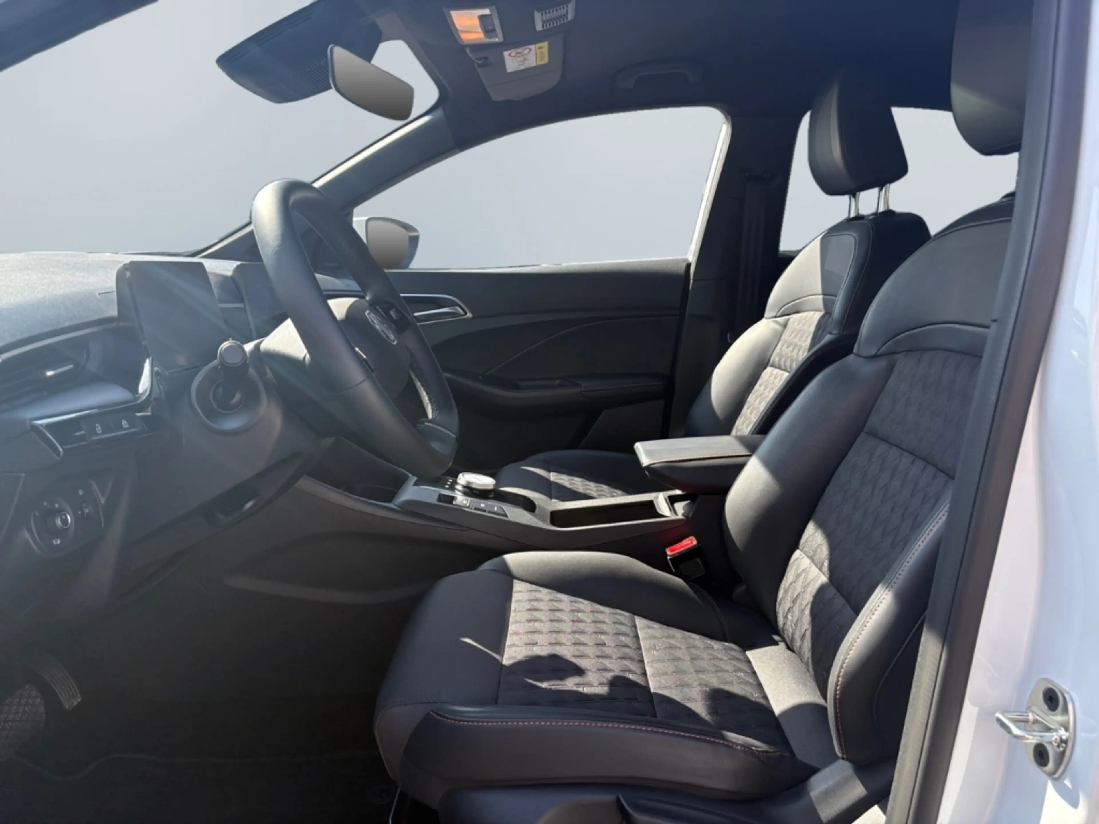 MG MG3 1.5 Hybrid+ Luxury *360°*LED*ACC*PDC*SHZ* — photo 14