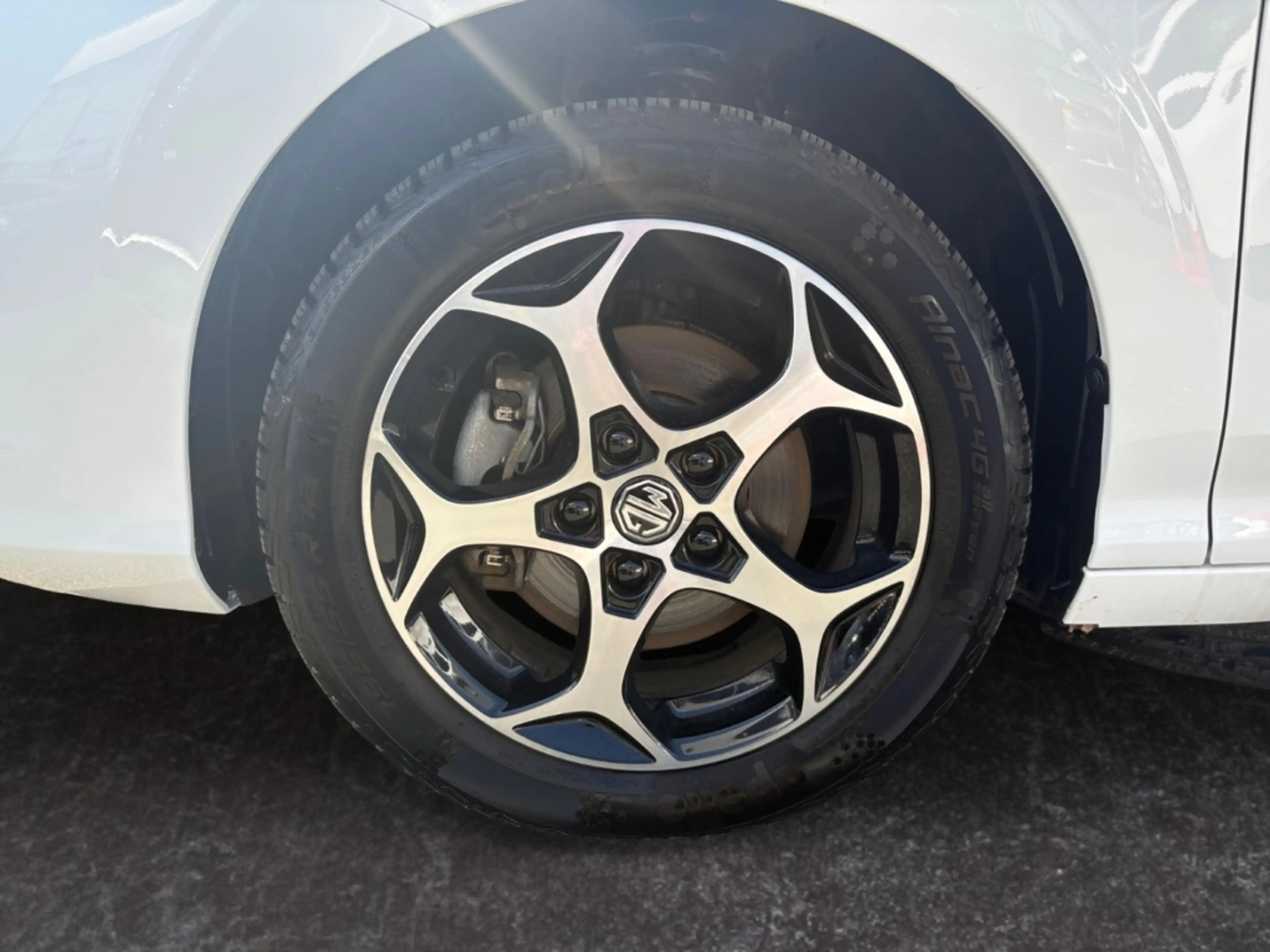 MG MG3 1.5 Hybrid+ Luxury *360°*LED*ACC*PDC*SHZ* — photo 12