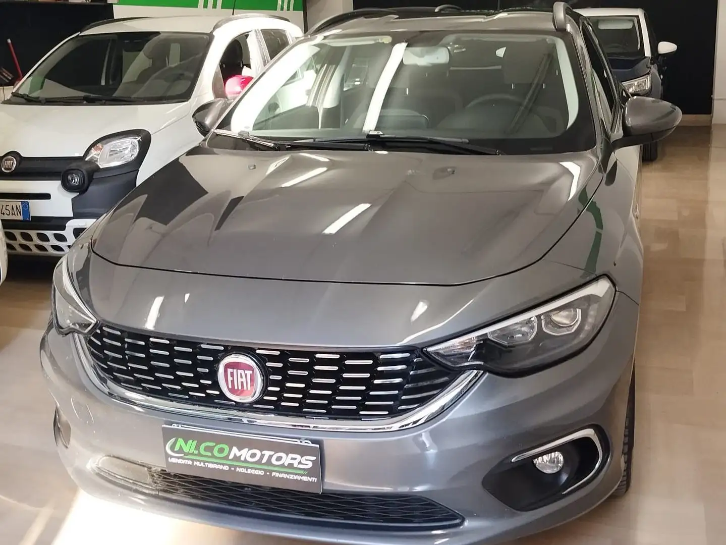 Fiat Tipo Tipo SW II 2016 SW 1.6 mjt Mirror s Grijs - 1