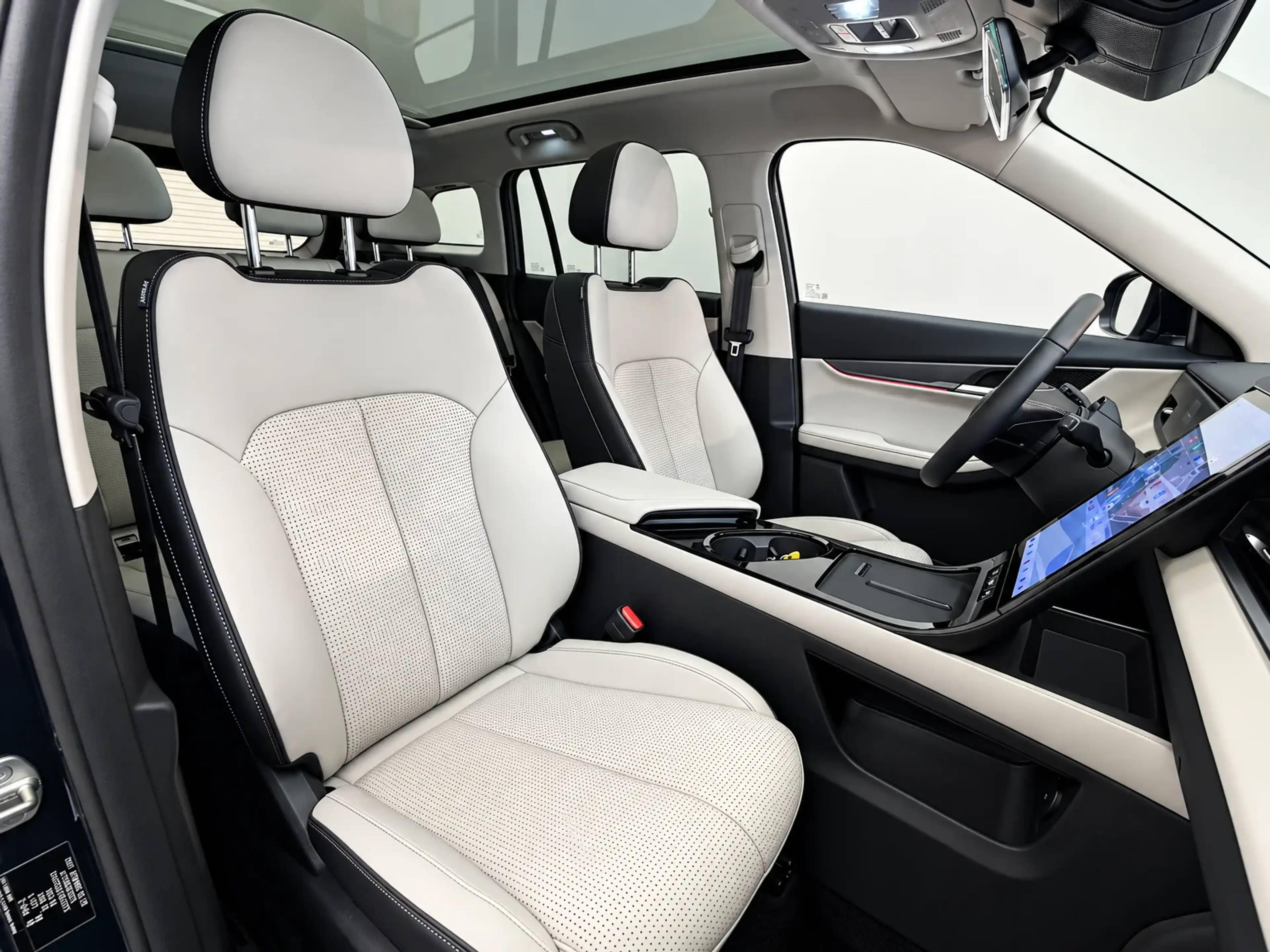 Jaecoo J5 1.6 Exclusive - FULL OPTION - PANO DAK - LEDER — photo 17