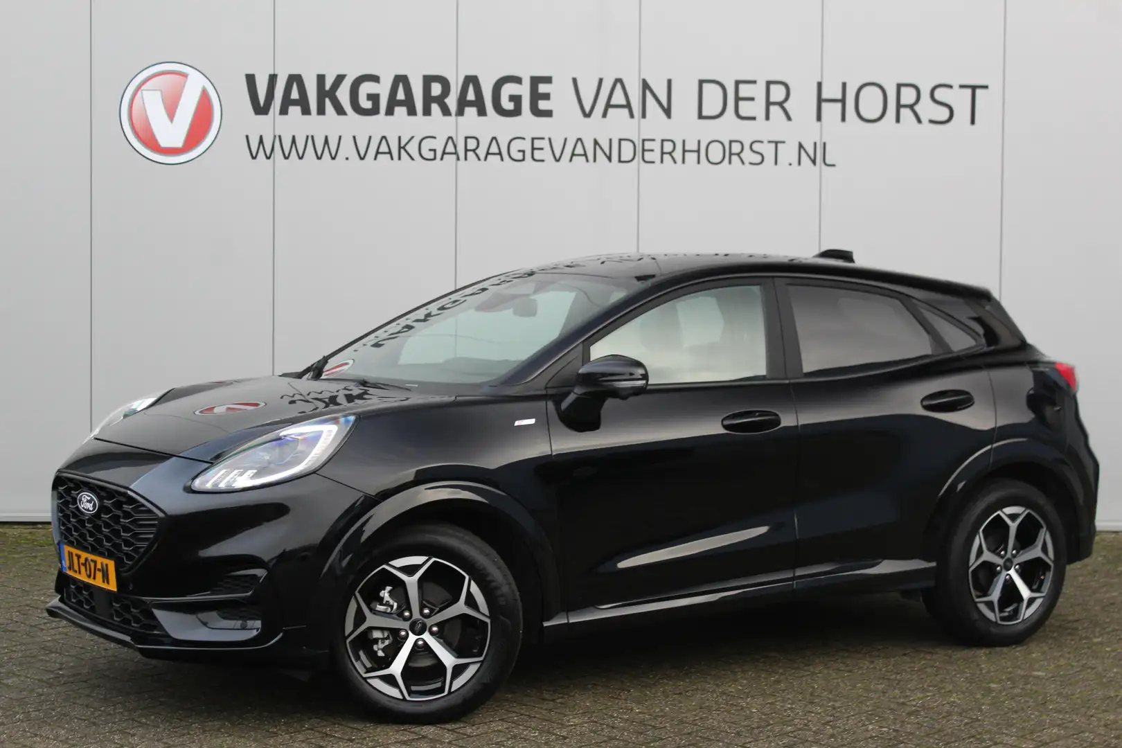 Ford Puma 1.0-125pk EcoBoost Mild-Hybrid ST-Line. Mooie luxe Zwart - 1