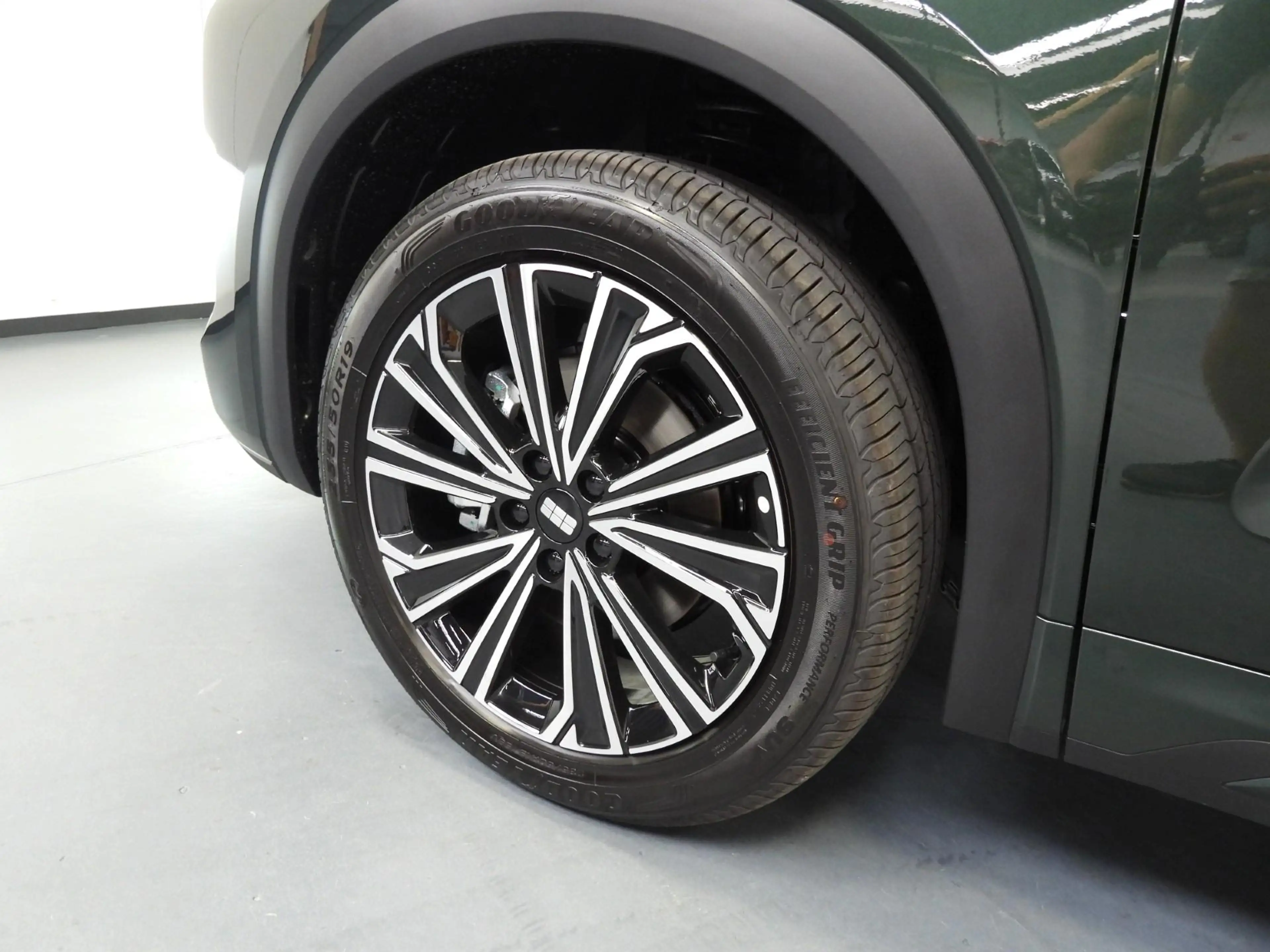Geely Starray EM-i 1.5 Max+ PHEV 138KM ELEKTRISCH BEREIK/LEER/SCHUIFD — photo 43