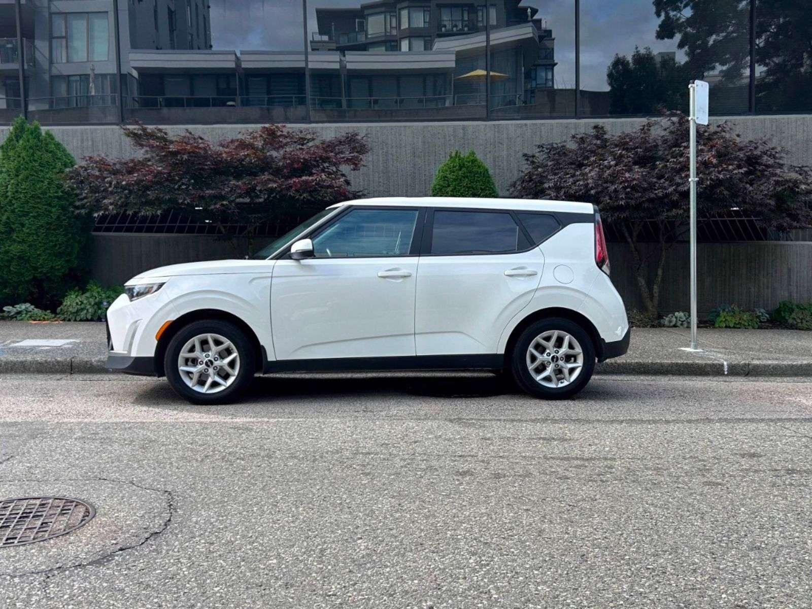 2025 Kia Soul EX | CLEAN CARFAX |  HEATED STEERING WHEEL — photo 1