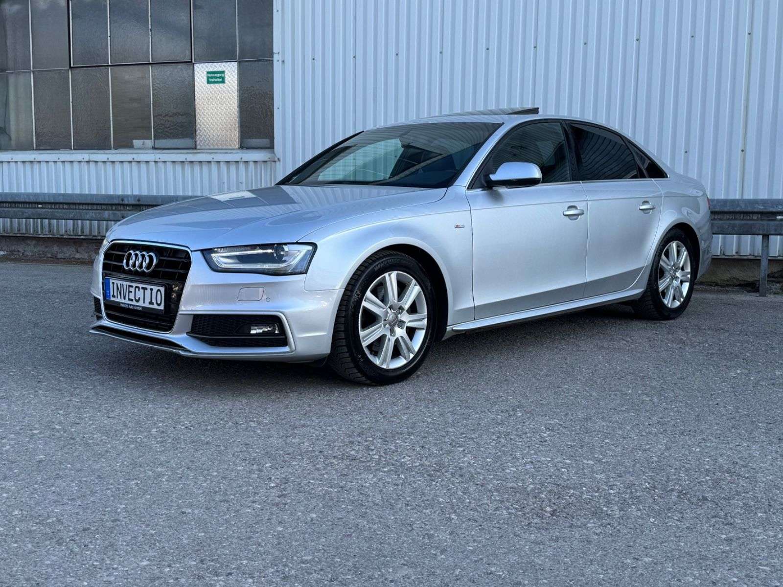 Second hand Audi A4 3.0