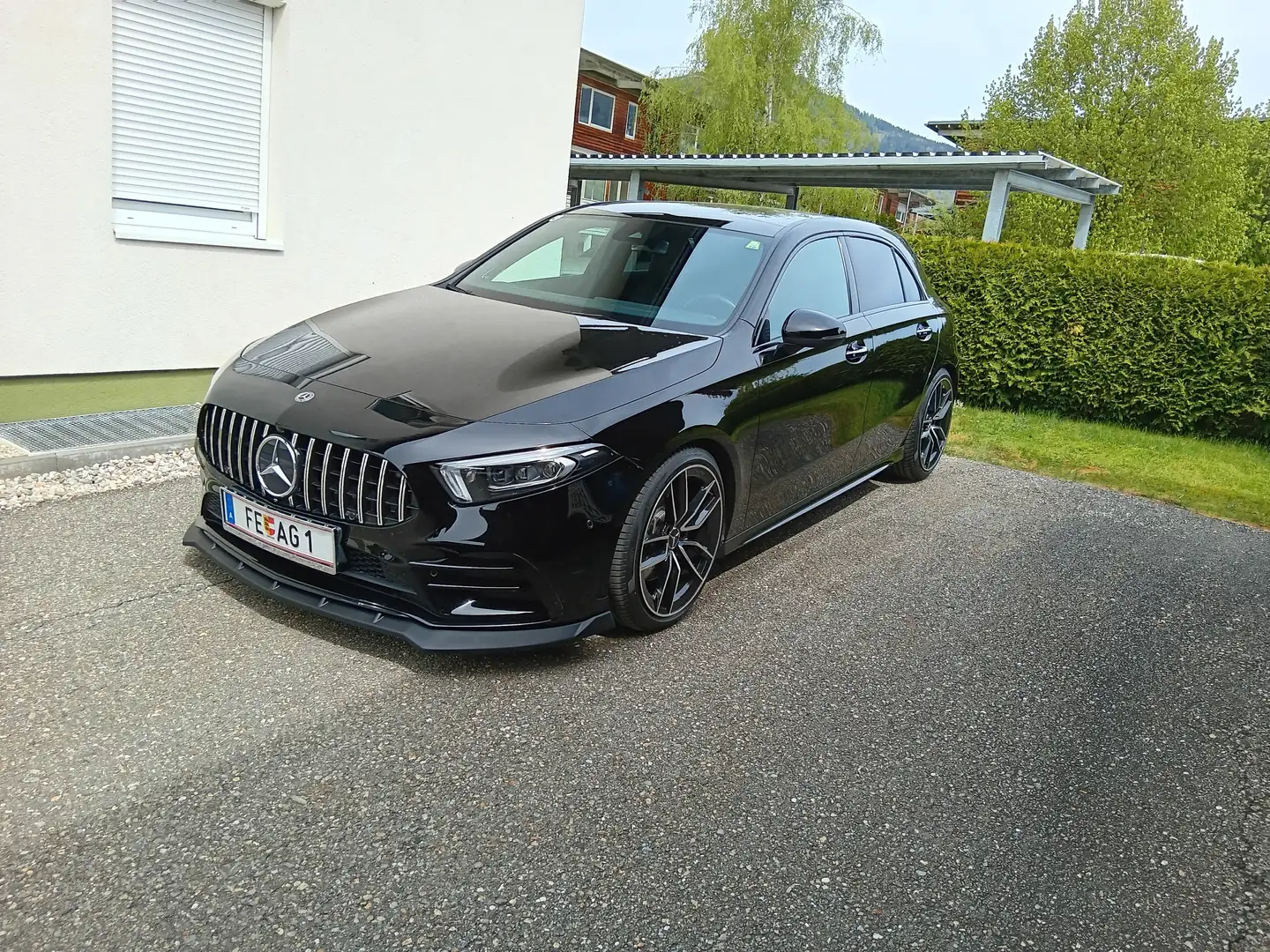 Mercedes-Benz A 220 A 220 d Aut. Schwarz - 2