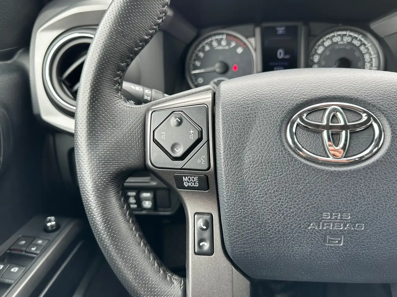 Toyota Tacoma fotografie Toyota Tacoma