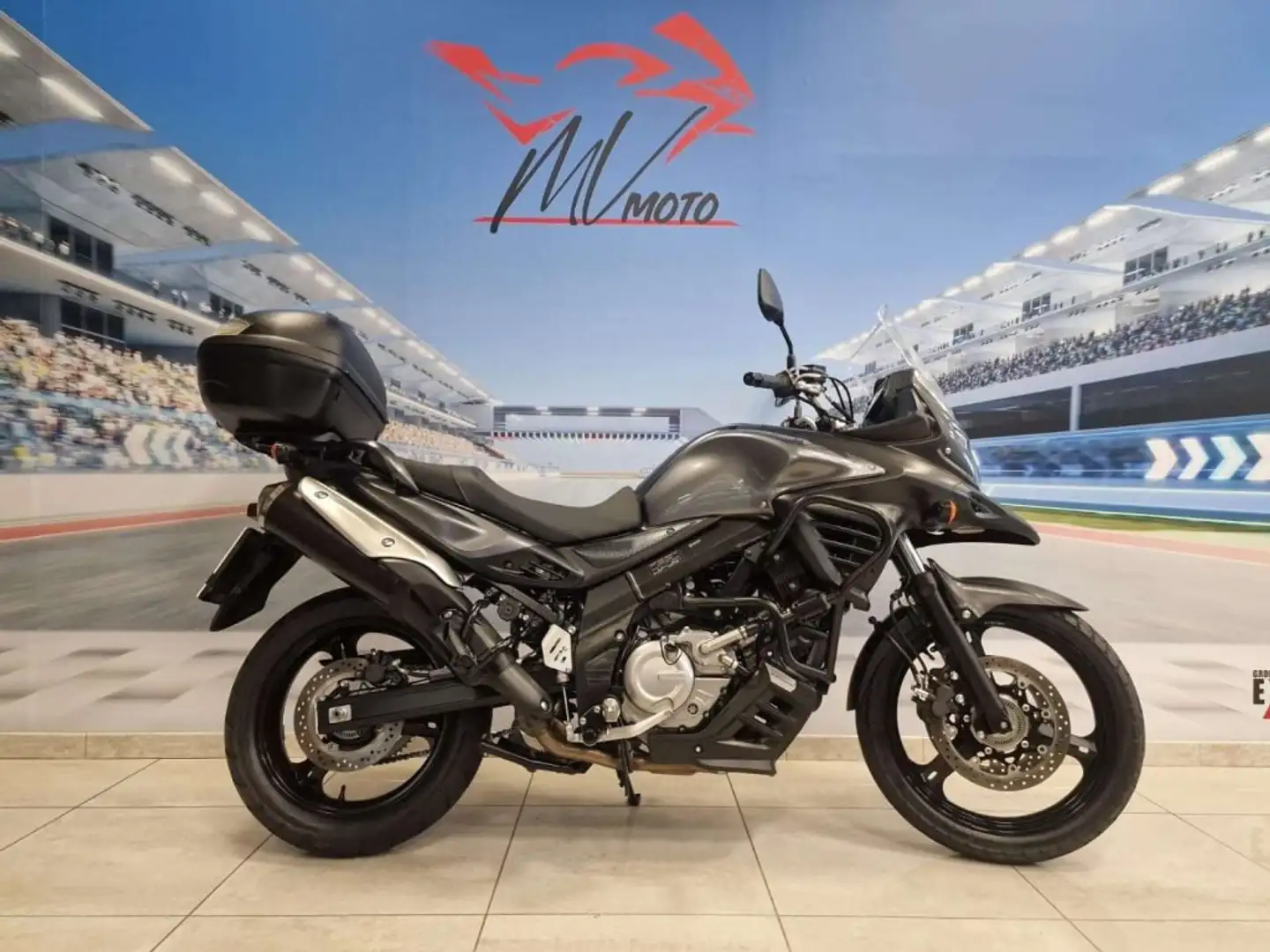Suzuki V-Strom 650 06/2015 - Km 21300 - 1