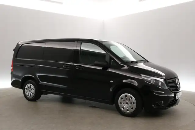 Mercedes-Benz Vito view 6