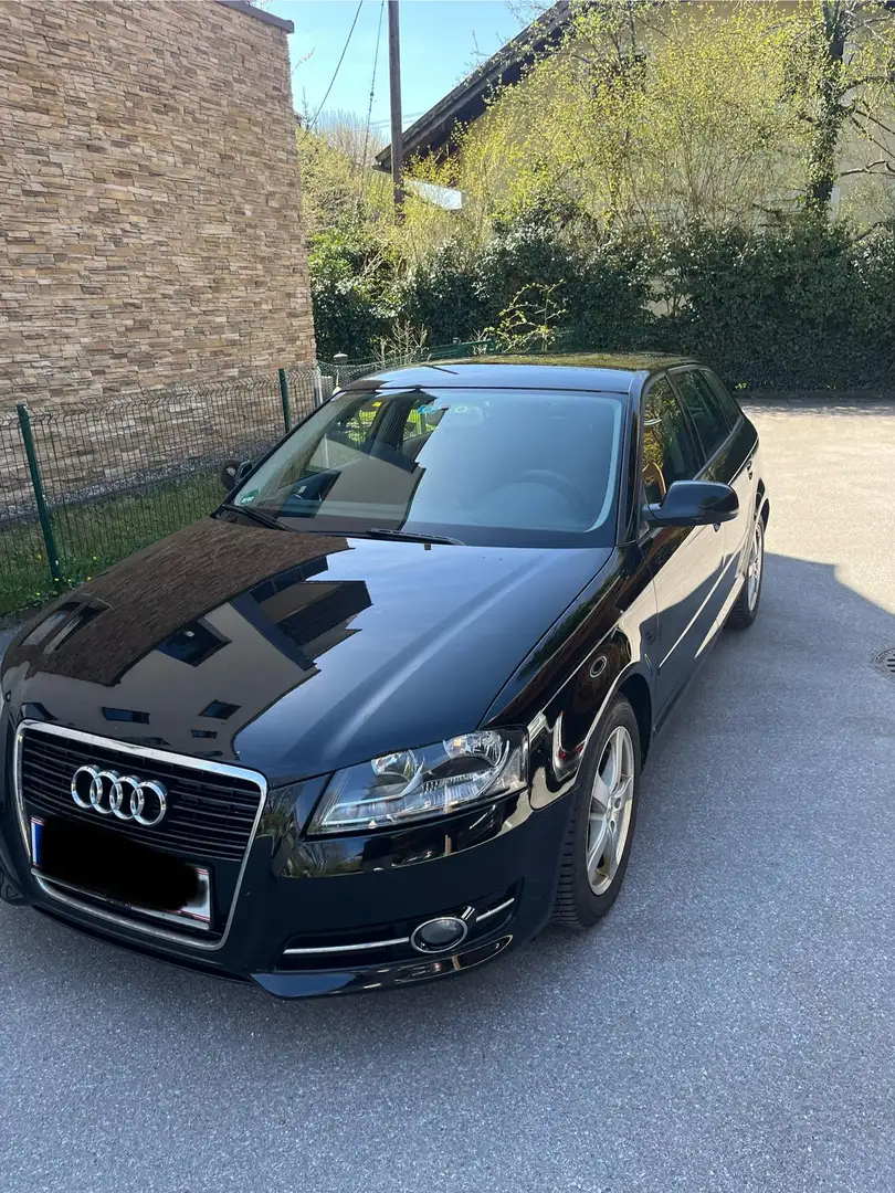 Audi A3 SB Ambiente 1,6 TDI DPF - 1