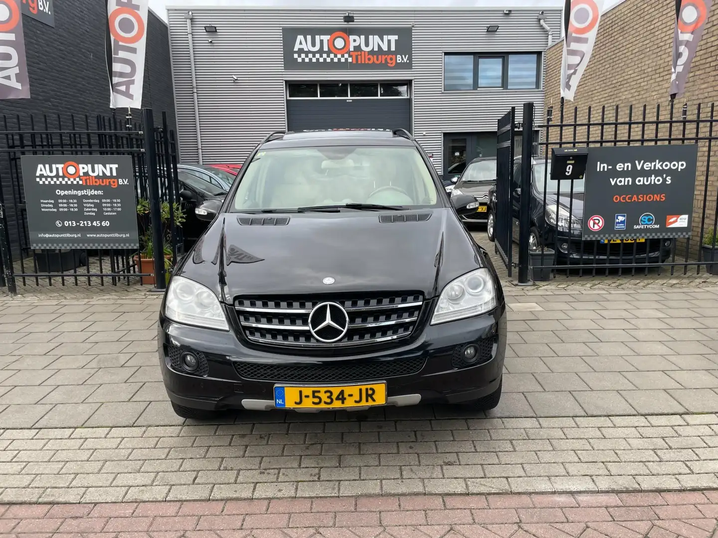 Mercedes-Benz ML 320 M-klasse CDI 7G-Tronic Trekhaak Schuifdak NAP APK Zwart - 2
