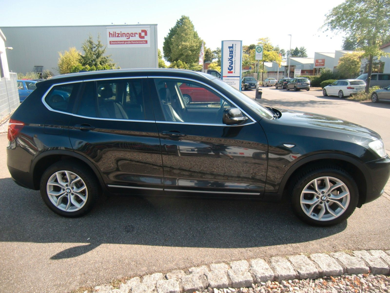 BMW X3 xDrive 20 d/Navigation/Pano/PDC/Sitzh./AHK — photo 3