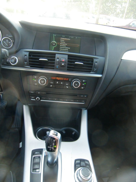 BMW X3 xDrive 20 d/Navigation/Pano/PDC/Sitzh./AHK — photo 14