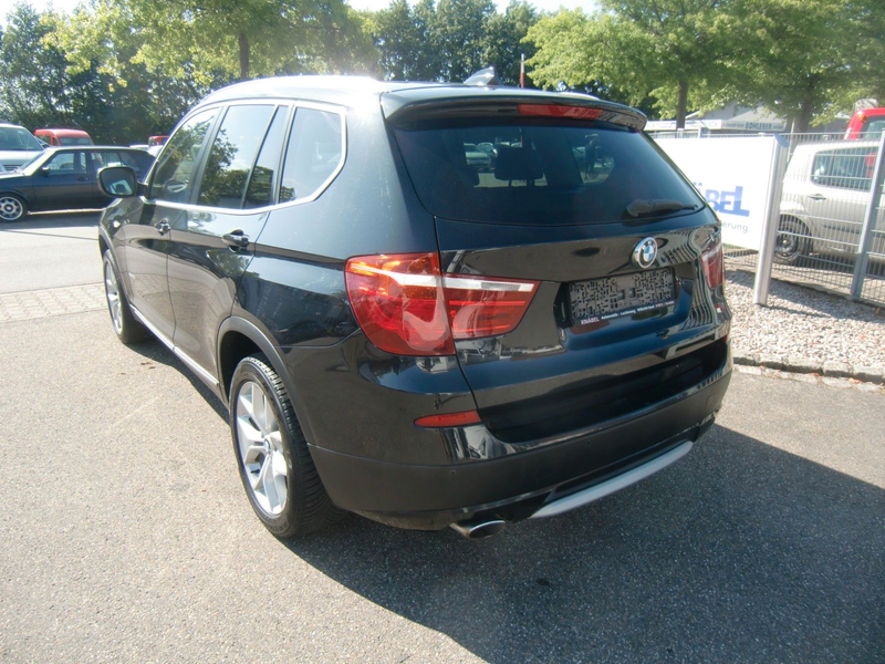 BMW X3 xDrive 20 d/Navigation/Pano/PDC/Sitzh./AHK — photo 7