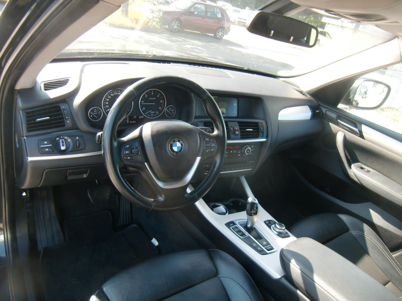 BMW X3 xDrive 20 d/Navigation/Pano/PDC/Sitzh./AHK — photo 13