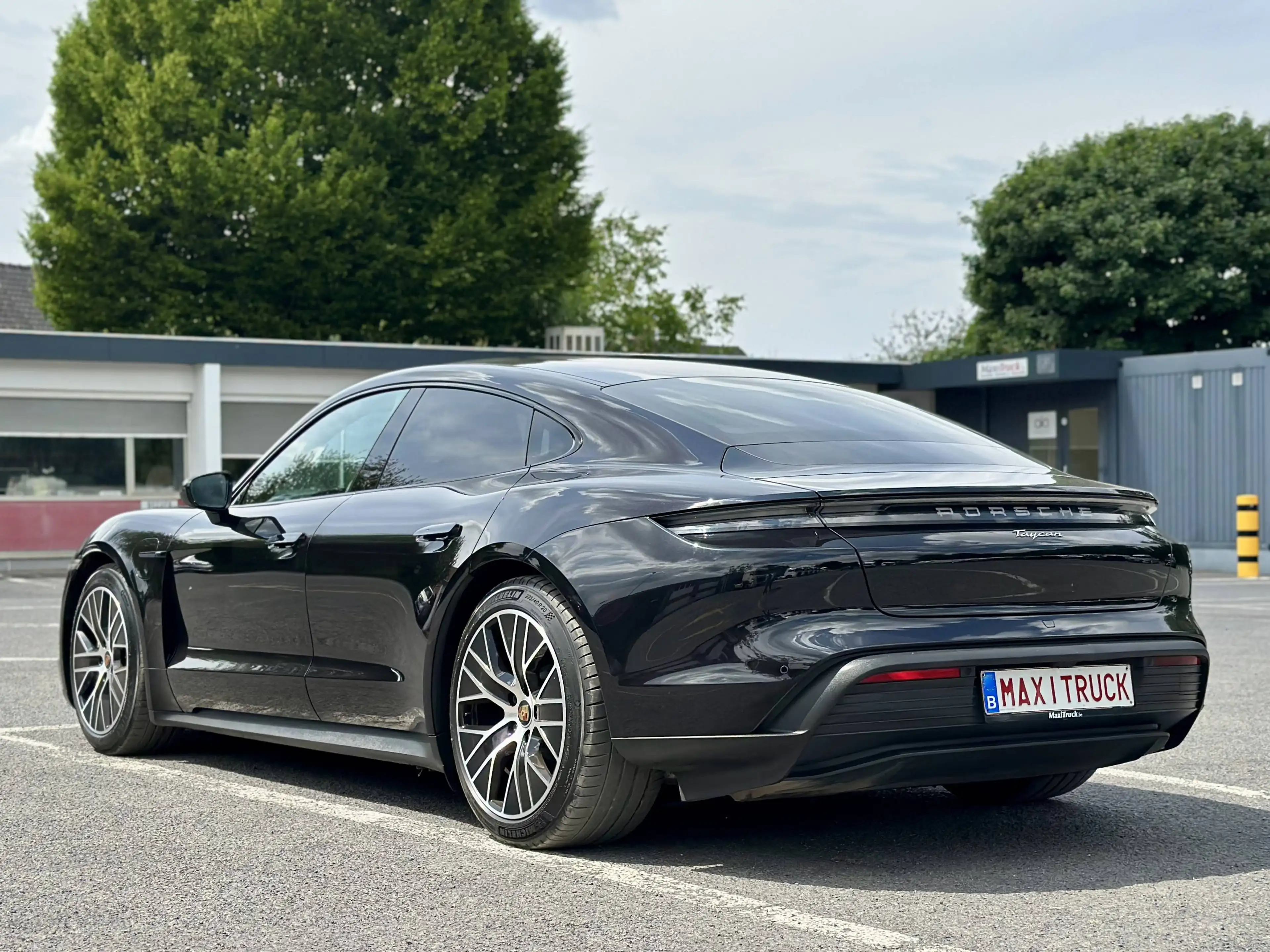 Porsche Taycan 46.900€ - Leasing 1.167 €/M — photo 2