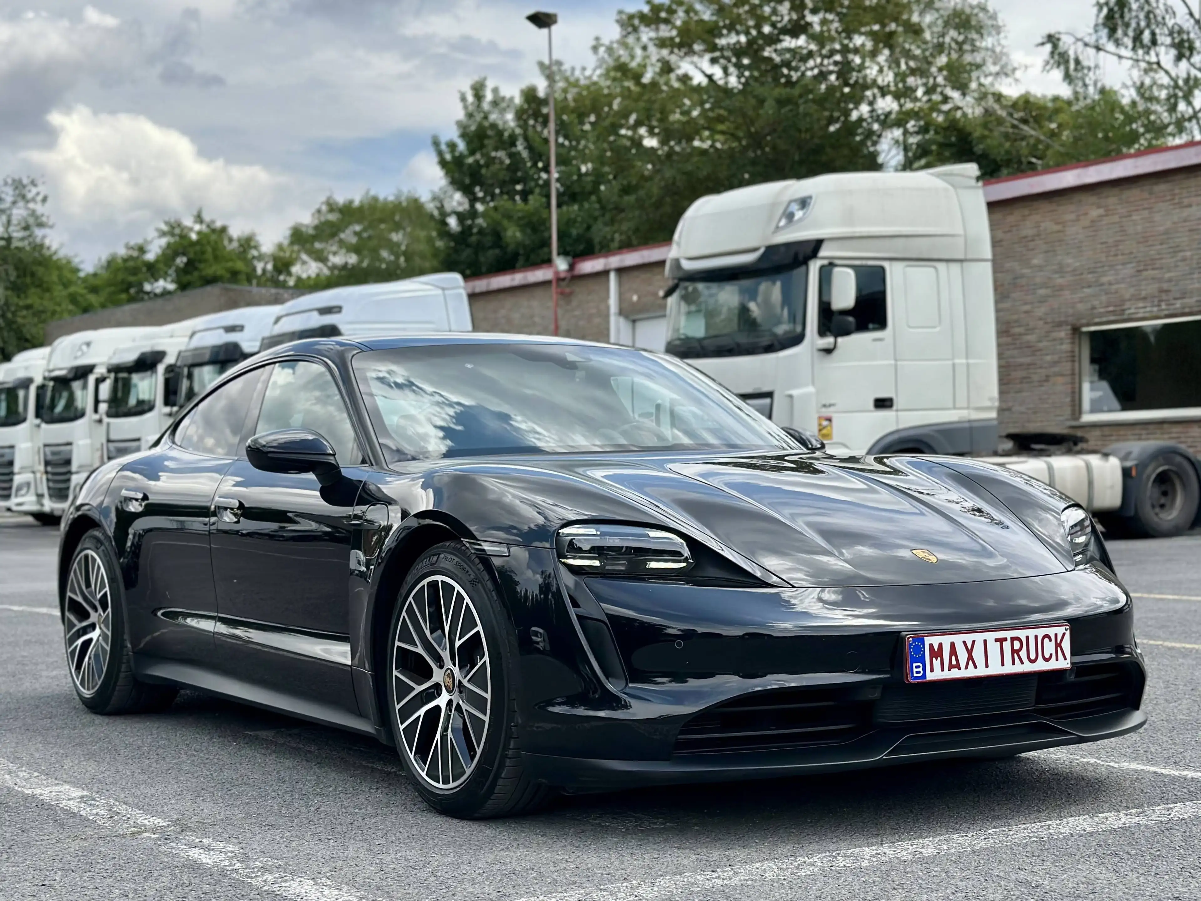 Porsche Taycan 46.900€ - Leasing 1.167 €/M — photo 7