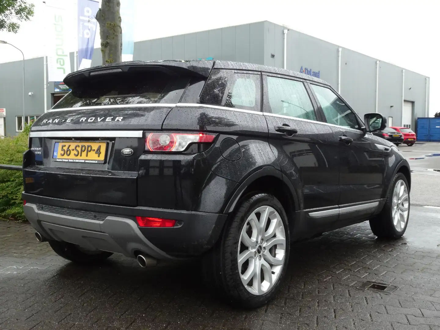 Land Rover Range Rover Evoque 2.2 SD4 4WD Prestige Чорний - 2