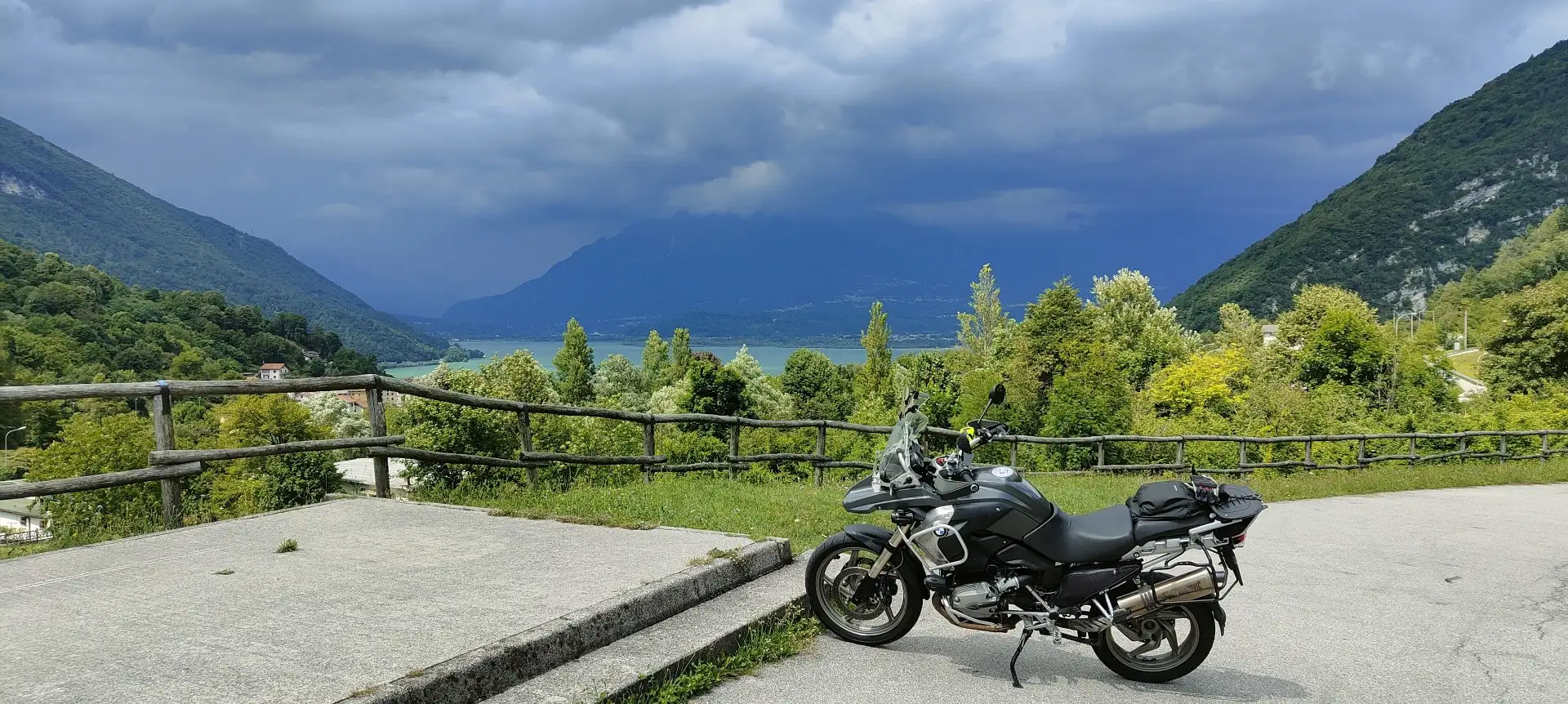BMW R 1200 GS Серебристый - 1