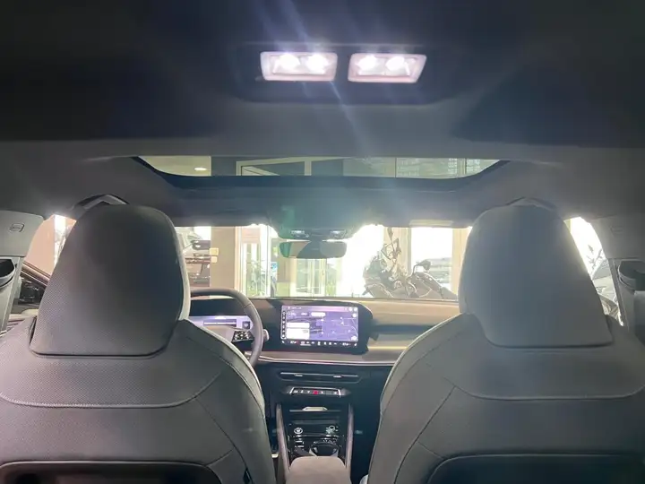 Audi Q3 2026, foto 17