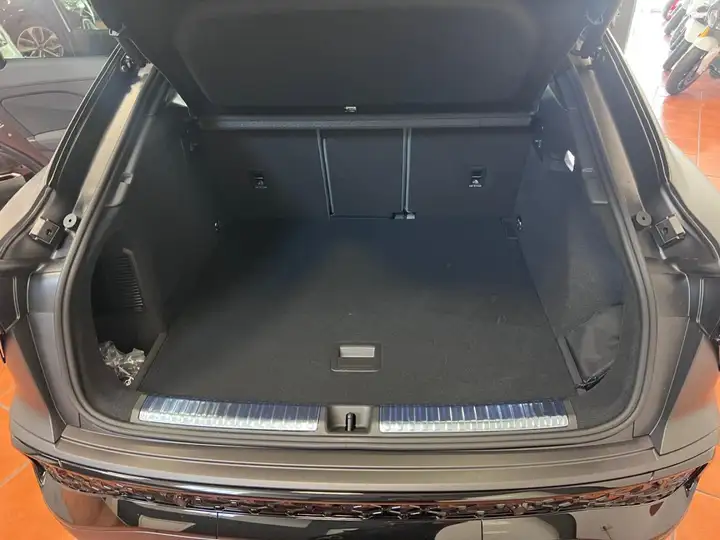 Audi Q3 2026, foto 24
