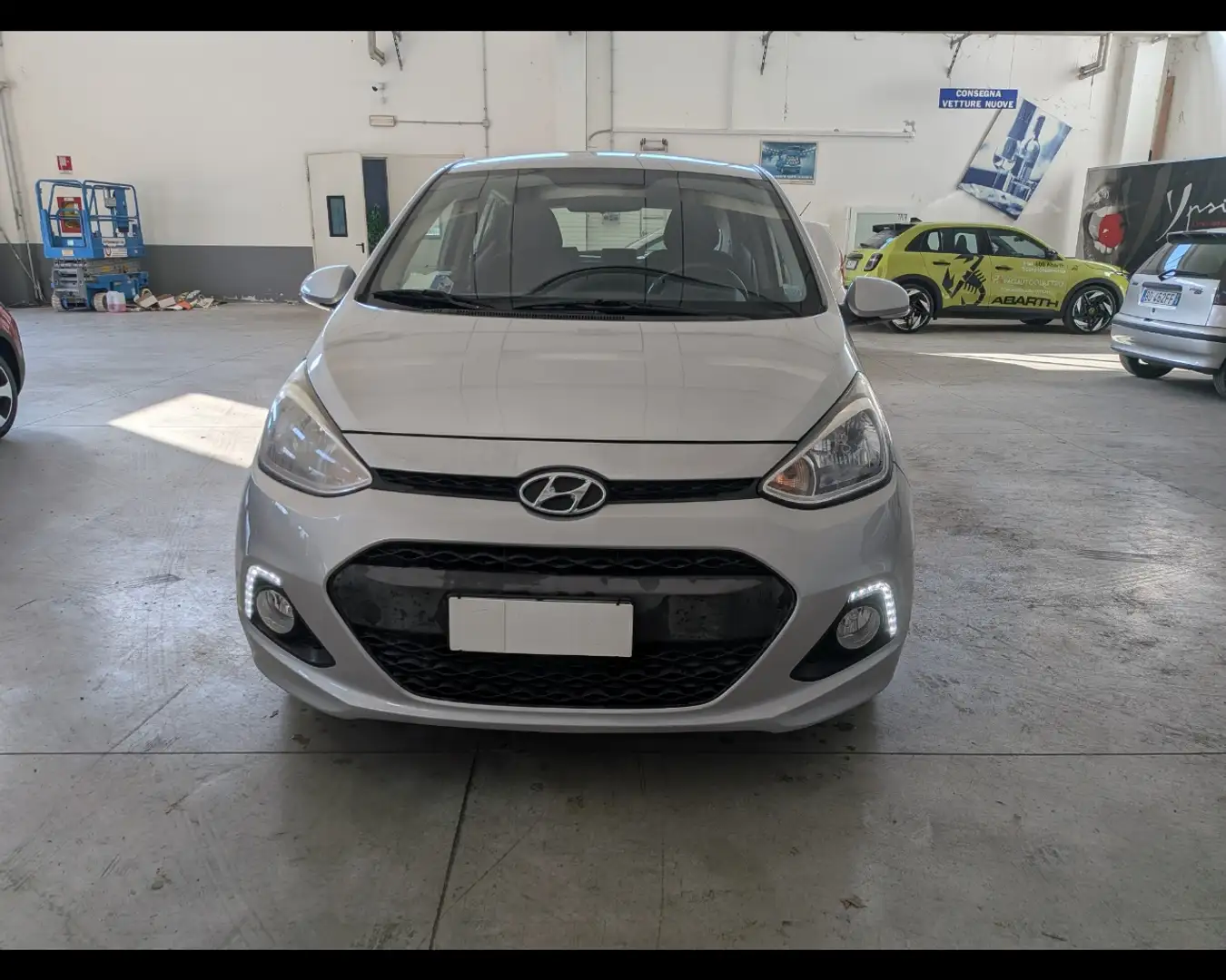 Hyundai i10 1.0 Econext Comfort Gris - 2