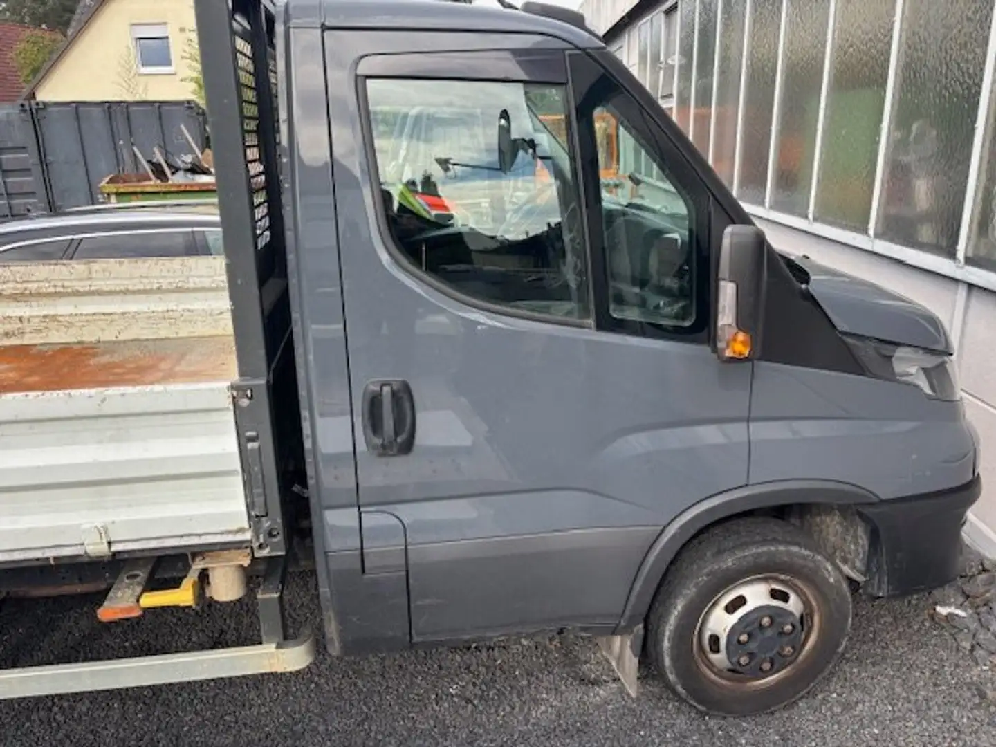 Iveco Daily 50 C 18H Grau - 1