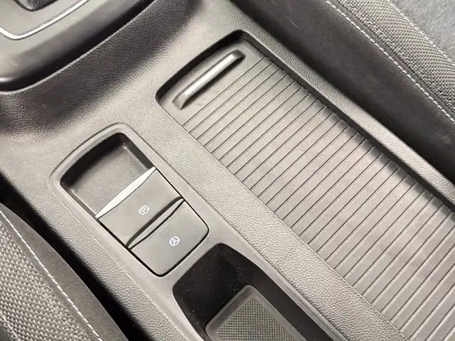 Ford Focus view 26
