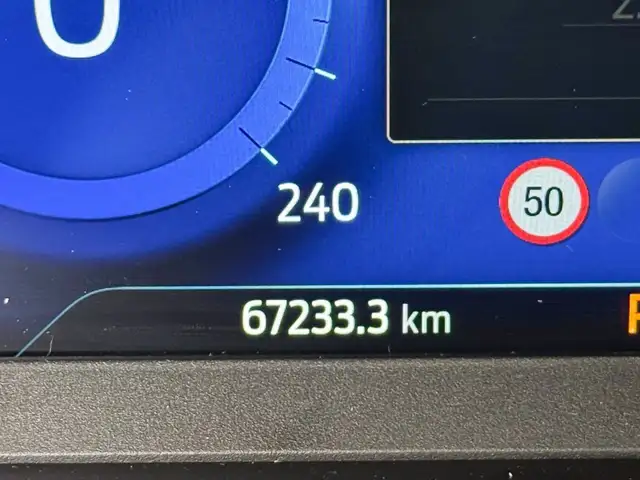 Ford Focus view 20