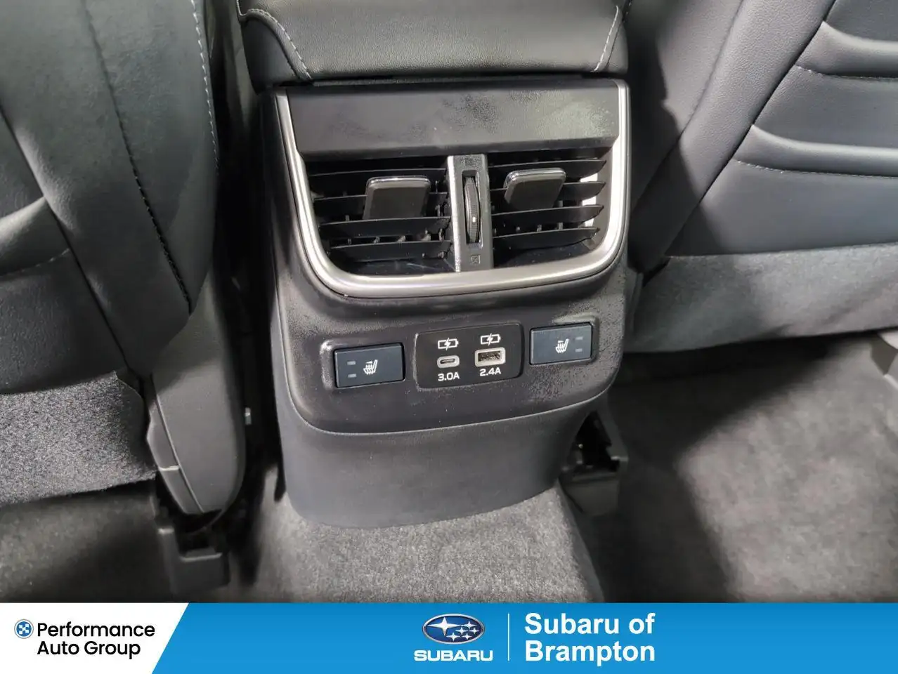 Subaru Legacy снимка Subaru Legacy