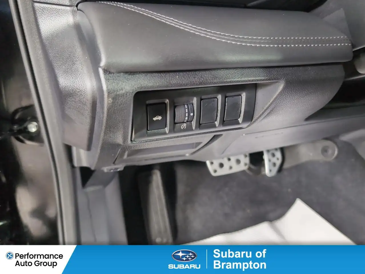 Subaru Legacy снимка Subaru Legacy