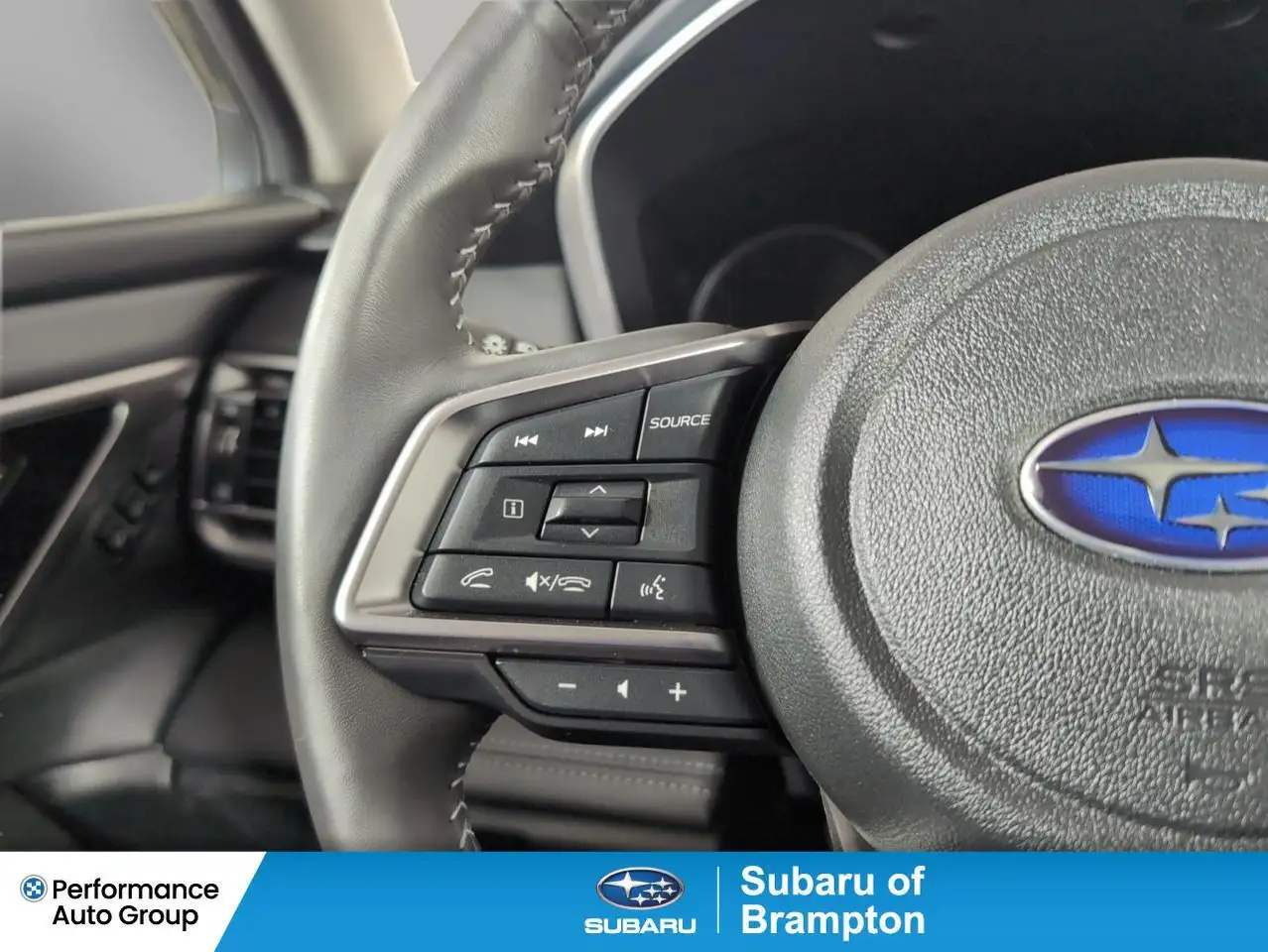 Subaru Legacy снимка Subaru Legacy