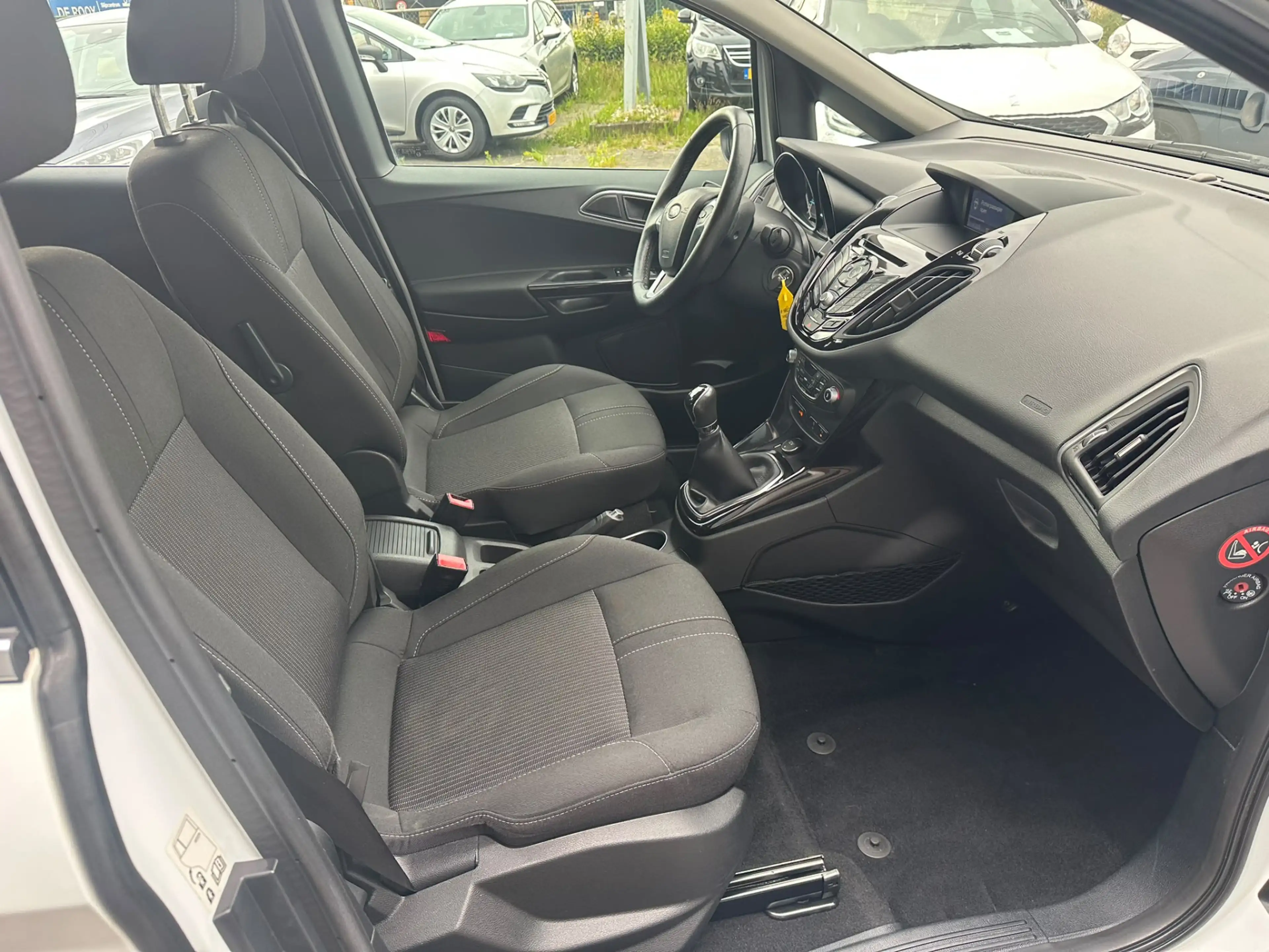 Ford B-Max 1.0 EcoBoost Titanium — photo 7
