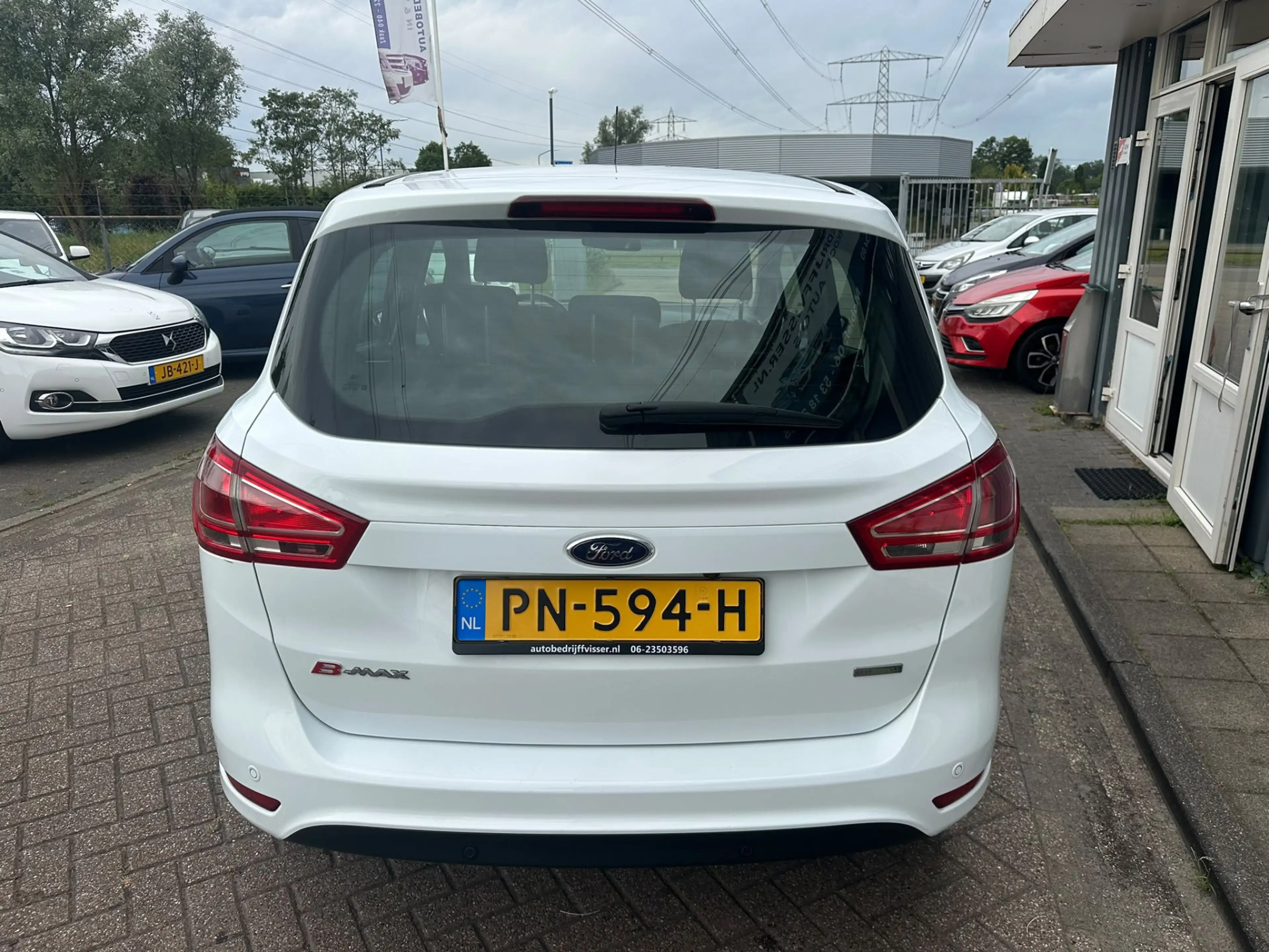 Ford B-Max 1.0 EcoBoost Titanium — photo 4
